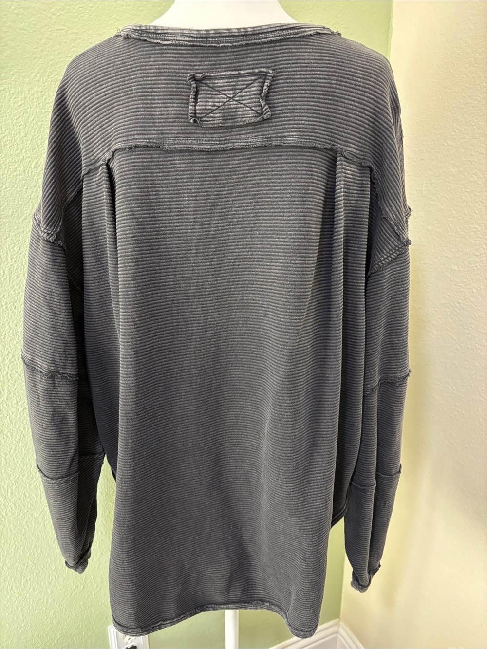 We The Free Ribbed Long Sleeve Top in Dark Grey Oversized Cotton Size Medium - Picture 2 of 10